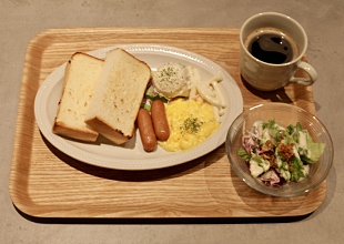 画像:朝食
